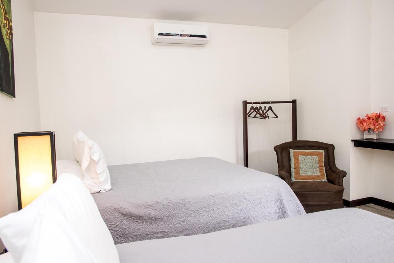 Casa Maria Aeropuerto B&B Рио-Сегундо Экстерьер фото